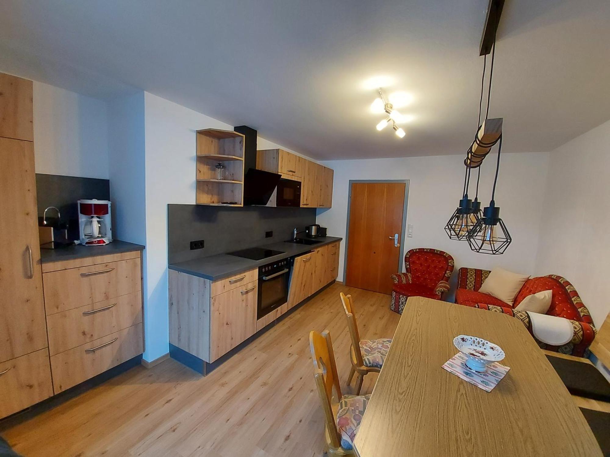 Haus Monika Und Haus Claudia Hotel Майерхофен Екстериор снимка